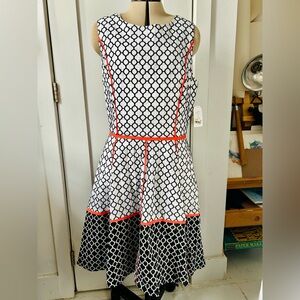 Jessica Simpson Black and White Patterned Dress